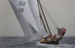 Emirates hosts $2.7 million race for traditional dhow ships