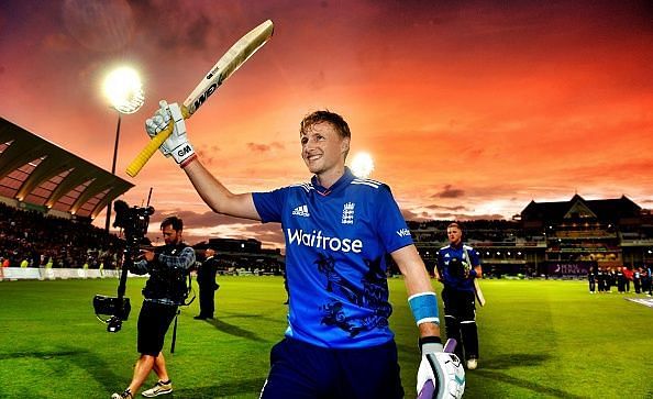 England v New Zealand - 4th ODI Royal London One-Day Series 2015