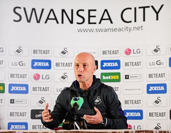 Swansea unveil Bob Bradley as new Manager