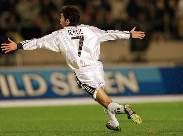 Soccer - World Club Championship - Toyota Cup - Real Madrid v Vasco da Gama, Tokyo, Japan