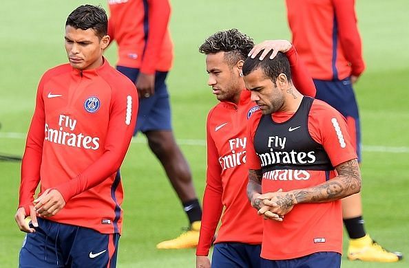 FBL-FRA-PSG-TRAINING