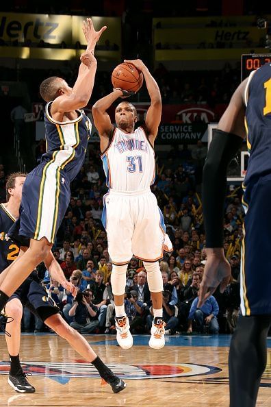 Utah Jazz v Oklahoma City Thunder