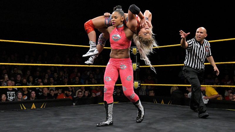 Bianca Belair completely dominated Candice LeRae