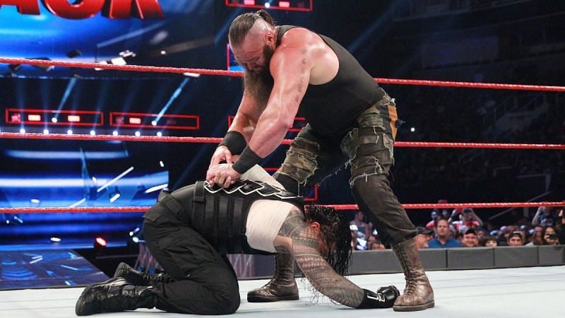 Braun Strowman faced Roman Reigns in a singles match