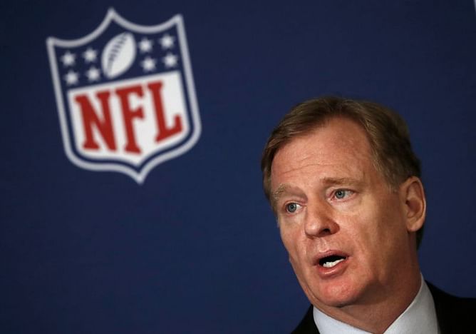 NFL teams under no time pressure to form own anthem policies