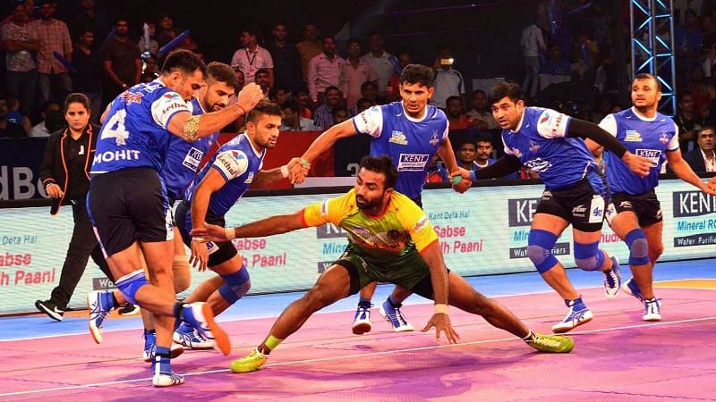 Monu Goyat in action against the Haryana Steelers, a team he will represent in Season 6.