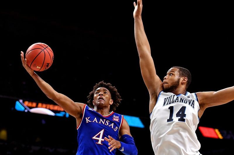 Omari Spellman playing for the NCAA champions, Villanova