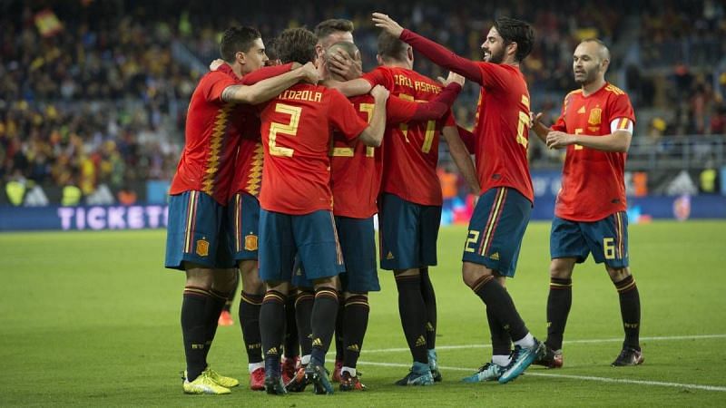 The Spaniards will look to pass their way to the trophy once again