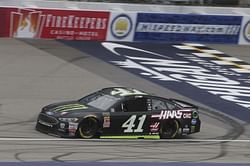Kurt Busch wins pole at Michigan, second of season