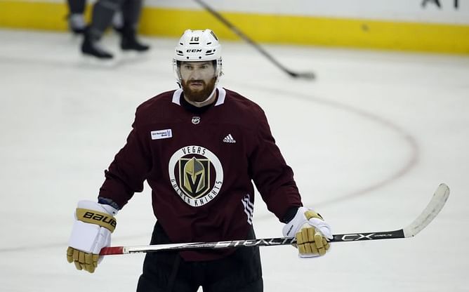 Neal provides goals, leadership and experience for Vegas