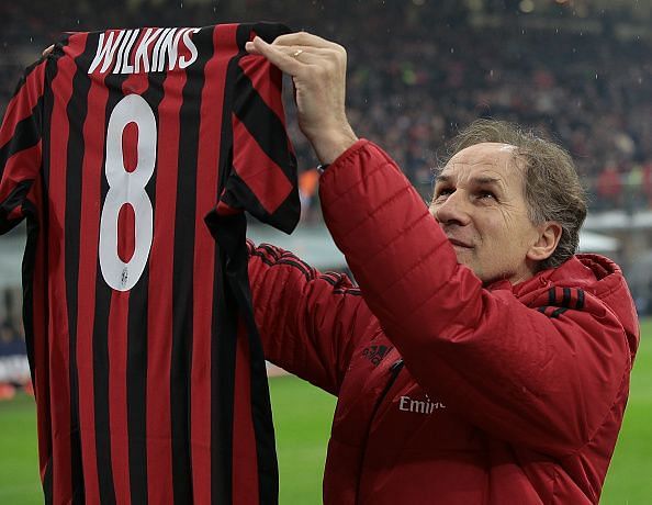 Baresi pays tribute to the late Ray Wilkins during the Milan derby