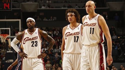 Left to right: LeBron James, Anderson Varejao and Zydrunas Ilgasskus