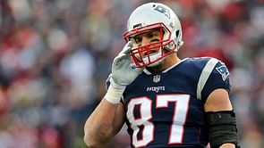 Patriots tight end Rob Gronkowski calls trade rumors ‘fake news’
