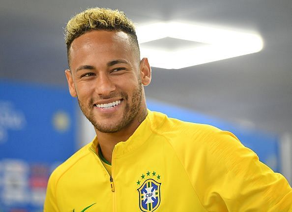 Manchester United transfer news: Neymar’s gift does Man Utd a huge ...