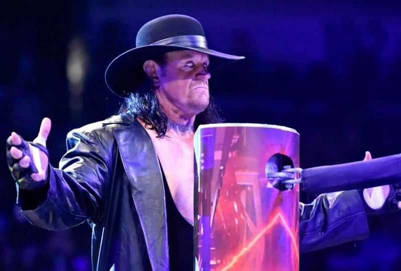The Undertaker making his blood-curdling entrance