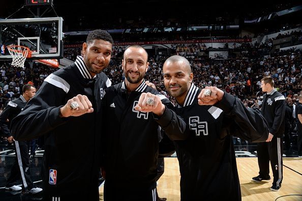 Dallas Mavericks v San Antonio Spurs