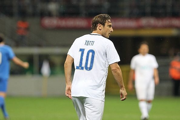 Totti in action during Pirlo&#039;s testimonial