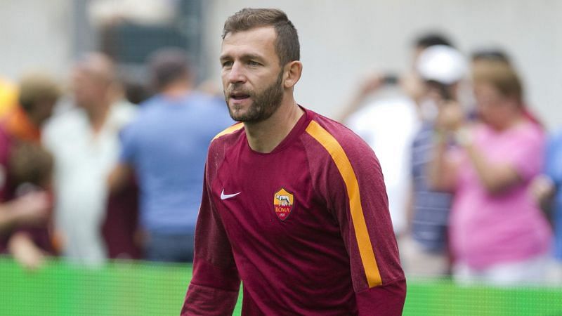 Roma's Lobont retires five years after last Serie A appearance