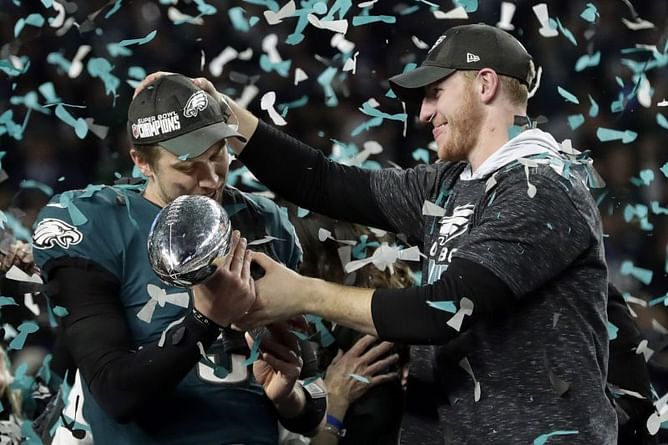 Trump calls off Eagles visit over anthem dispute