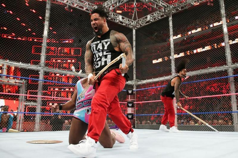 Usos Vs The New day, Hell In a Cell