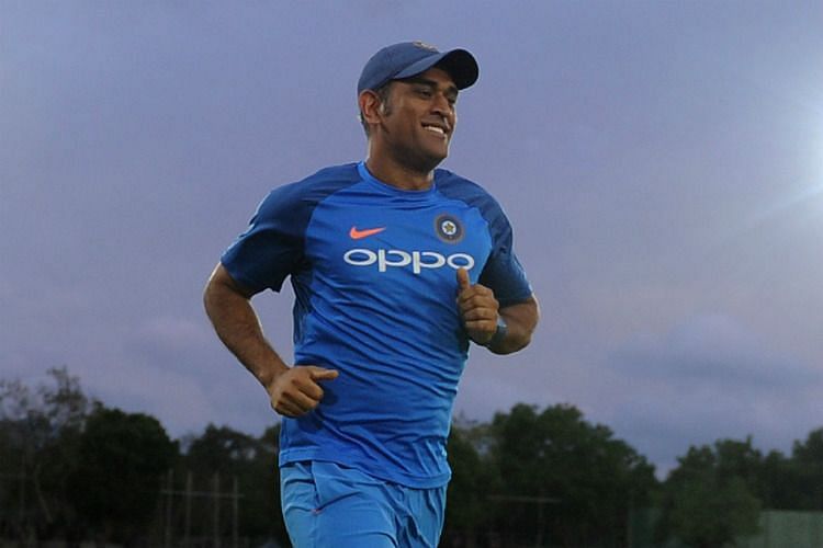 Image result for MS Dhoni sprinting hd images