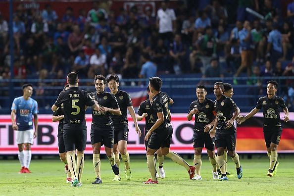 Bangkok United vs Buriram - Table Toppers Clash Could Make History