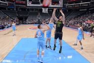 Atlanta Hawks v Sacramento Kings
