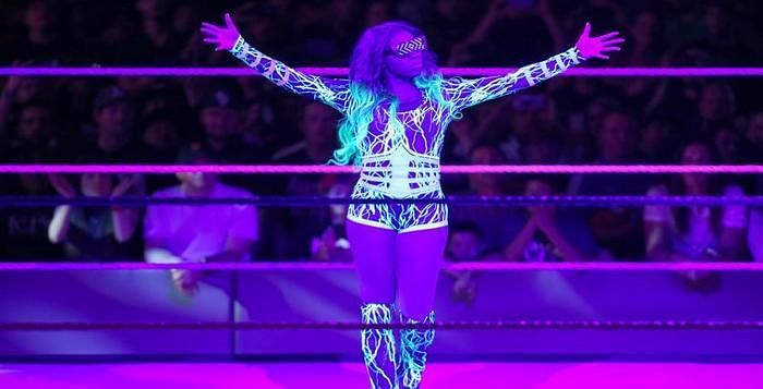 We&#039;ll definitely feel the glow of Naomi at MITB Ladder match