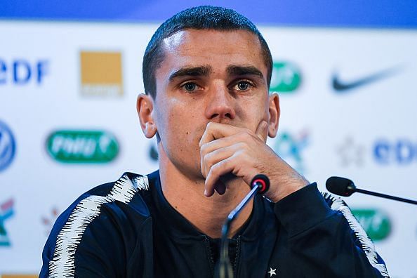 Barcelona Transfer News: Griezmann to announce future tonight, Salah might come in on a swap deal and more - June 14