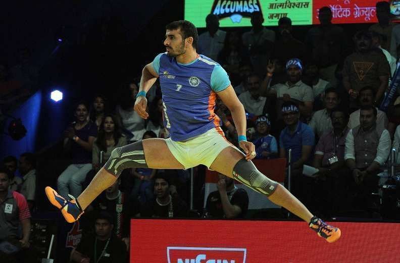 Ajay Thakur in action during 2016 Kabaddi World Cup