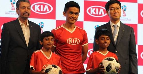 Rishi Tej and Nathania John with Sunil Chhetri (Image Credits - IANS)