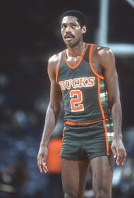 Milwaukee Bucks v Washington Bullets