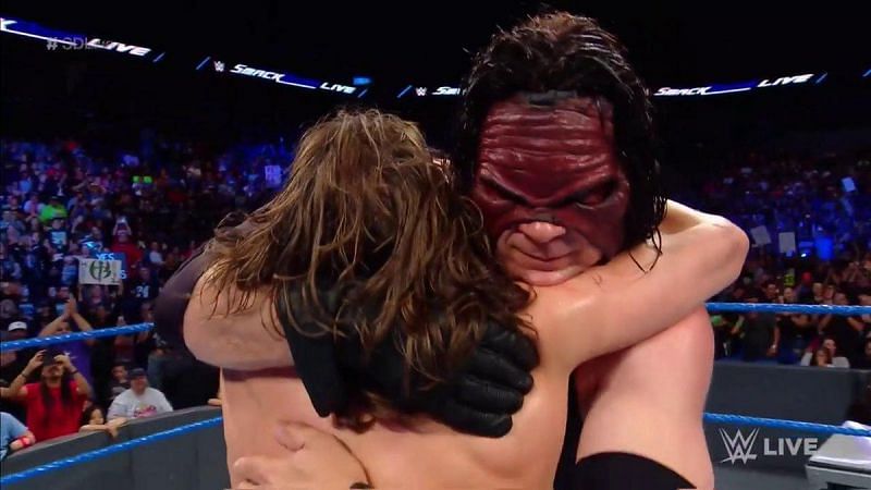 An ordinary episode of SmackDown Live with a big finish!