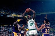 #00 The Chief Robert Parish