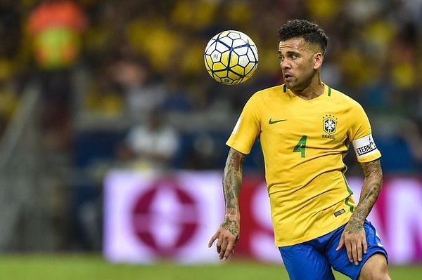 Alves will miss the tournamnet because of an injury