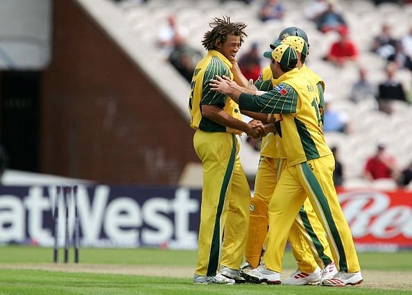 Cricket - The NatWest International Triangular Series - Australia v Bangladesh - Old Trafford