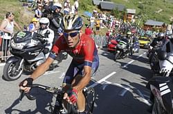 Nibali to have surgery on broken back
