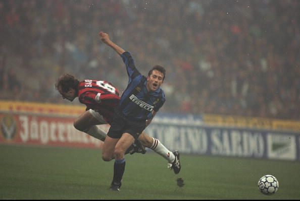 Franco Baresi of AC Milan and Maurizio Ganz of Inter Milan