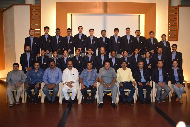 Indian Team for the Asian Junior Championship along with BAI General Secretary Ajay K Singhania (Center) along with the KBA and BAI officials during the send off Ceremony in Bangal
