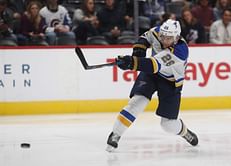 Golden Knights land veteran center Stastny, lose Perron