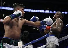 Mikey Garcia trounces Robert Easter, nabs IBF 135-pound belt