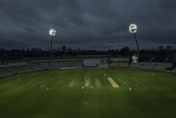 Warwickshire v Lancashire - Specsavers County Championship: Division One