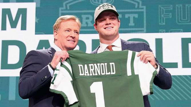 Jets sign rookie QB Darnold