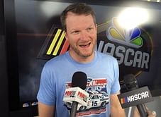 Earnhardt already a fan favorite after debut race in booth