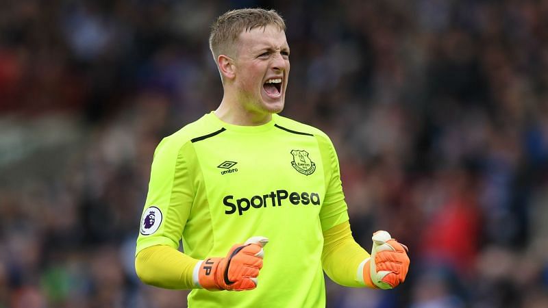 Stekelenburg vows to push Pickford after new Everton deal