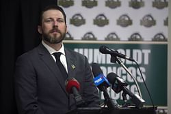 Humboldt Broncos name former NHLer coach after bus crash
