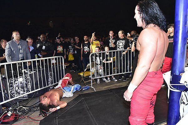 Jay White injures Jim Ross at G1 Special