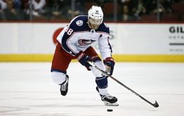 AP source: Blue Jackets give Jenner 4-year, $15M contract