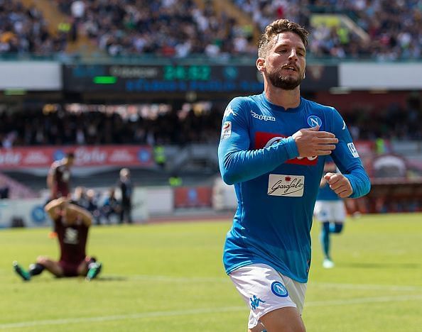 Dries Mertens of SSC Napoli celebrates after scoring during...
