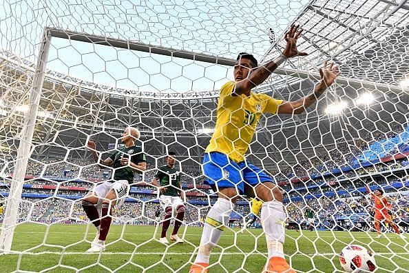 TOPSHOT-FBL-WC-2018-MATCH53-BRA-MEX